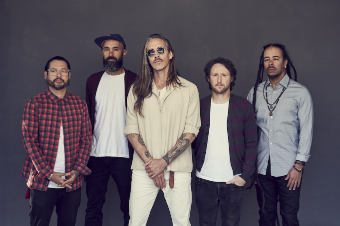 Incubus at The Rave Eagles Club