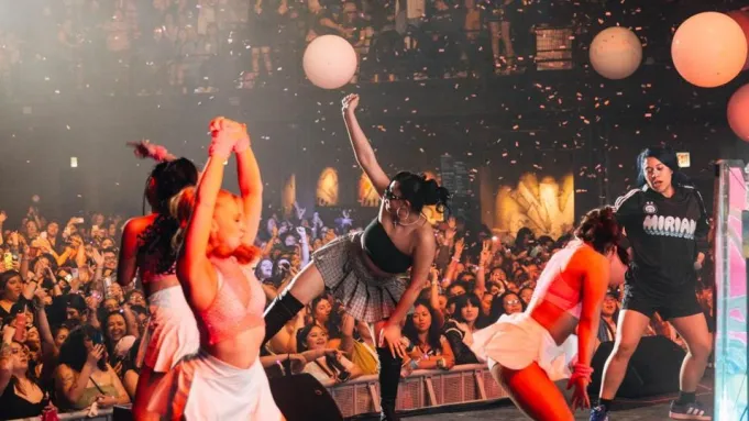 Sorry Papi – The All Girl Rave