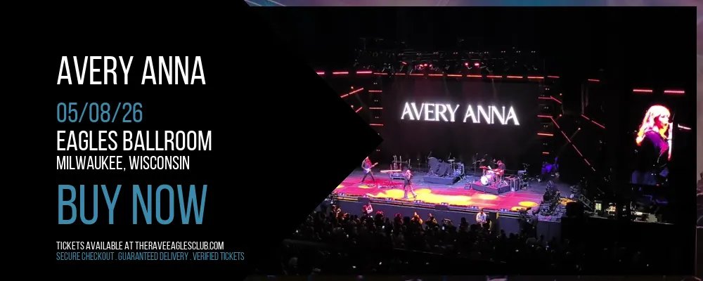 Avery Anna at Eagles Ballroom